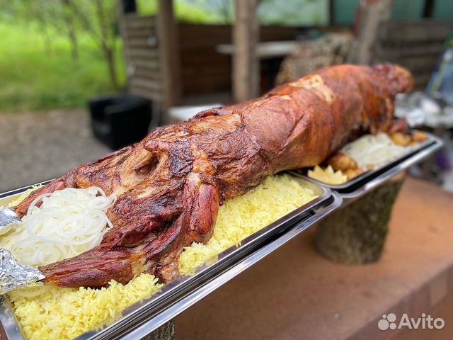 Барашек (ягнёнок) на вертеле