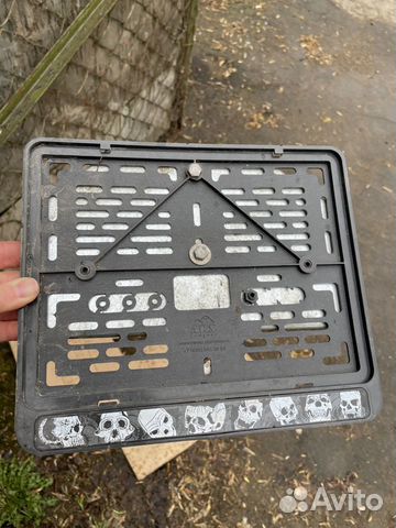 Крепление для номера