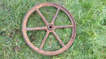 Старинное колесо