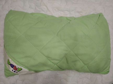 Подушка для детской кроватки