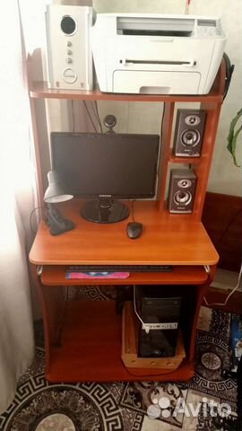 Компьютерный стол