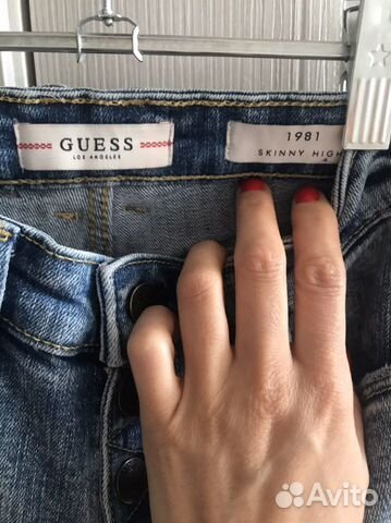 Джинсы Guess