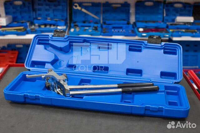 Инструмент сжатия пружин промежуточных рычагов BMW