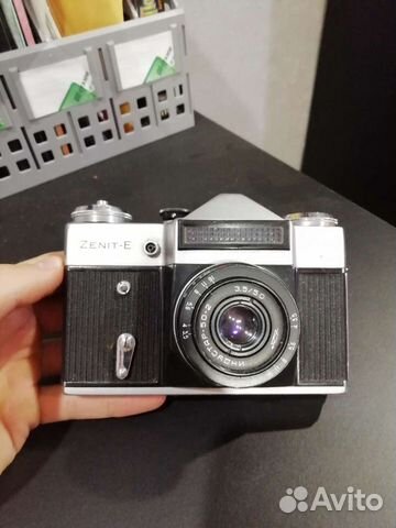 Плёночный фотоаппарат Зенит Е
