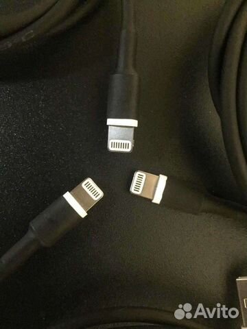 Кабель Apple (iPhone, iPad)