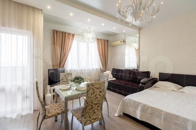 Квартира-студия, 34 м², 8/19 эт.