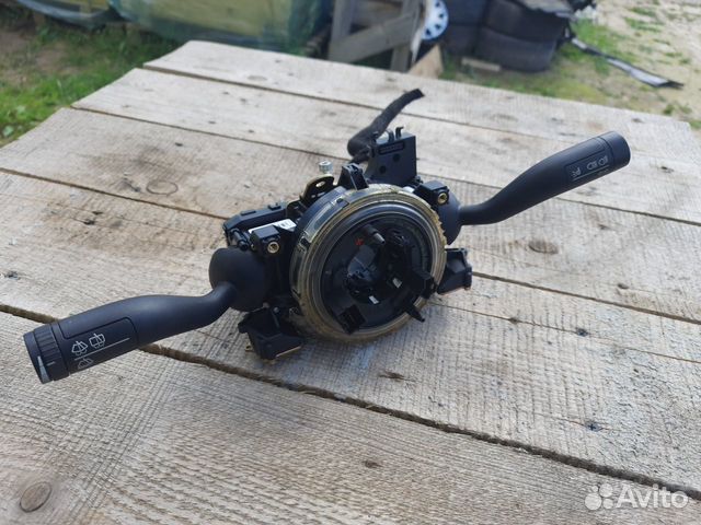 Подрулевой переключатель в сборе VW Touareg 1