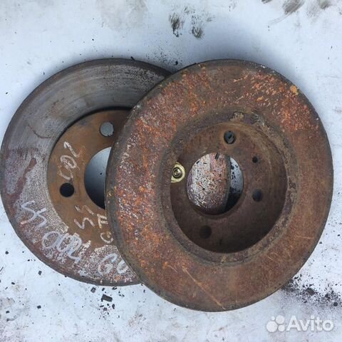 Диск тормозной передний не вентилируемый Фольксв