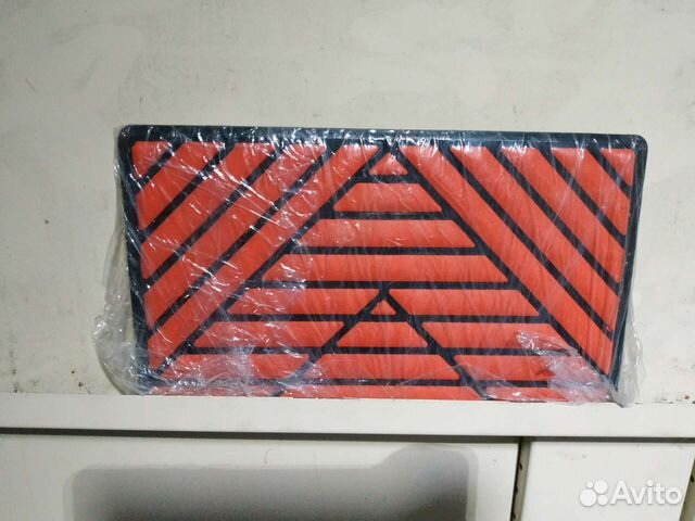 Подпятник для автоковриков универсальный