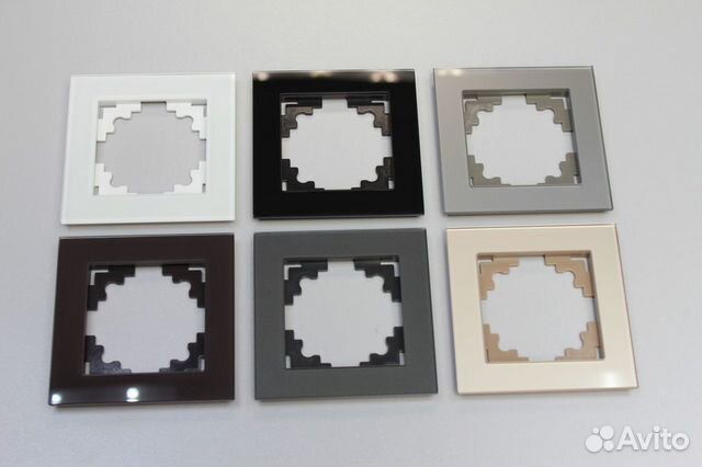 Рамка (стекло) для розеток и выключателей