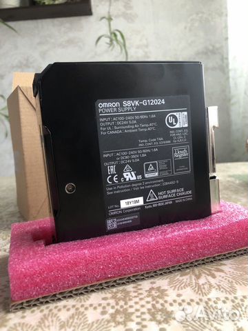 Блок питания omron на дин рейку 2 штуки