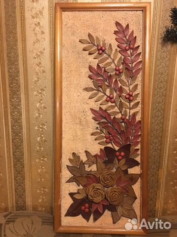 Панно из кожи