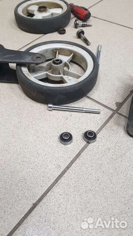 Коляска Stokke styleподшипник,ремонт колеса