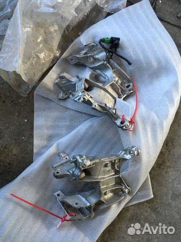 Audi Q5 FY 80 A Кронштейн подрамника