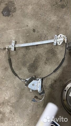 Стеклоподъёмник Передний левый Cherry Amulet