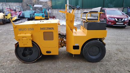 Вибро каток дорожный Meiwa Isuzu 2.5т Япония