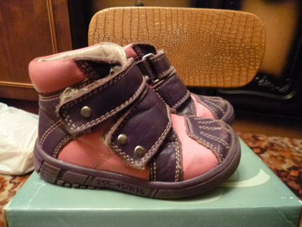 Ботинки для девочки р20 (13 см) б/у