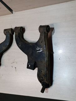 Рычаг подвески задний правый верхний Infiniti Qx56