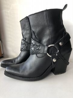 Казаки женские