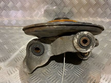 Кулак задний правый Volvo S60 1 2.4 2006