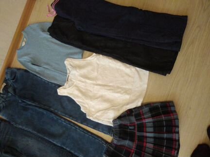 Пакетом утеплённые джинсы кофты платье 134-140 раз