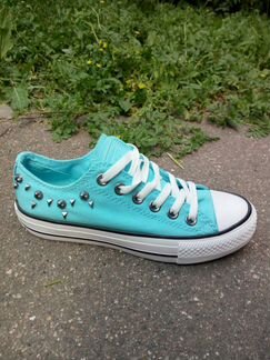 Женские кеды Converse мятные с шипами