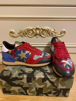 Кроссовки valentino