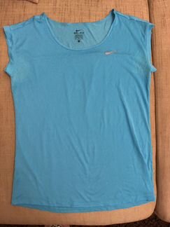 Футболка спортивная Nike
