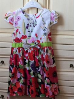 Продаются платья в ассортименте состояние новых