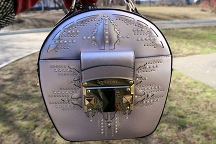 Новая женская сумка оригинал Италия Cromia из нату