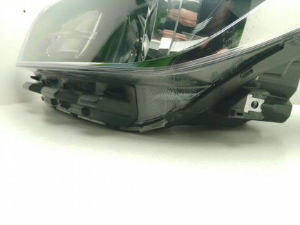 Фара передняя левая Kia Rio 4 2017-2020
