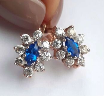 Золотые серьги