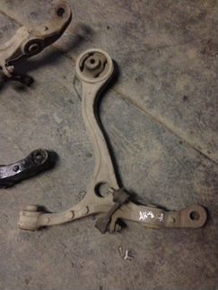 Рычаг передний нижний Хонда аккорд 8