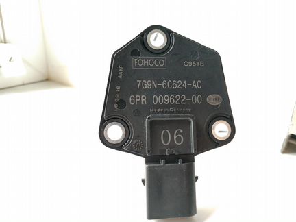 Датчик уровня масла Volvo, Ford