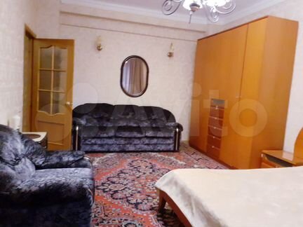 2-к квартира, 60 м², 1/7 эт.