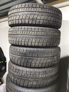 Зимние шины 215/65/r16 Bridgestone Blizzak