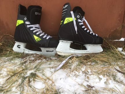 Коньки хоккейные 39 размер
