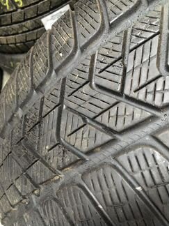 Комплект Pirelli Scorpion Winter 235/55 R19 RFT