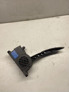 Электронный педаль газа Лада Приора