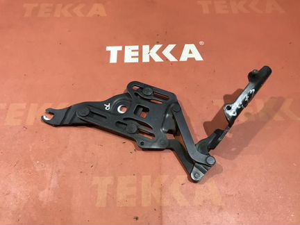 Петля капота правая бмв Х5 Е70