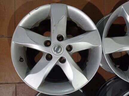Диски бу оригинал R16 AL на Nissan