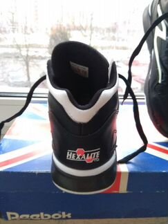 Оригинальные Reebok pump US9 рос.(40)