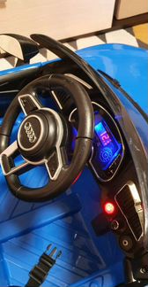 Электромобиль детский Farfello Audi R8 Spyder