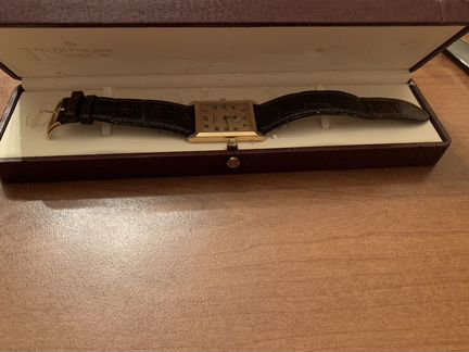 Золотые часы Patek Philippe