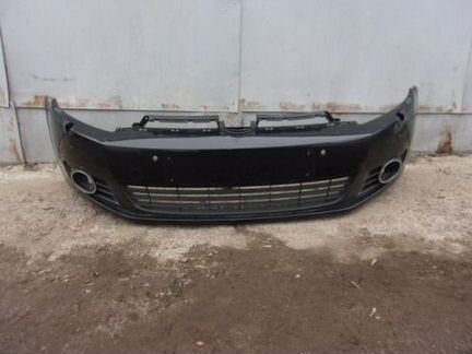 Бампер передний Volkswagen Golf 6 с решётками бу