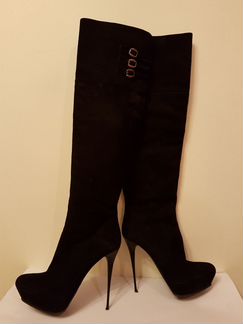 Сапоги осенние высокие на шпильке 39р