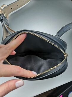Сумочка поясная Steve Madden