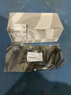 Продам передние тормозные колодки для BMW 7 G11/12