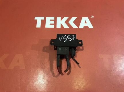 Блок управления вентиляторами бмв Х5 Е70