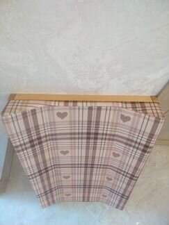 Пеленальная доска на кроватку